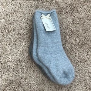 Set of 2 Cozy & Warm Gray Socks